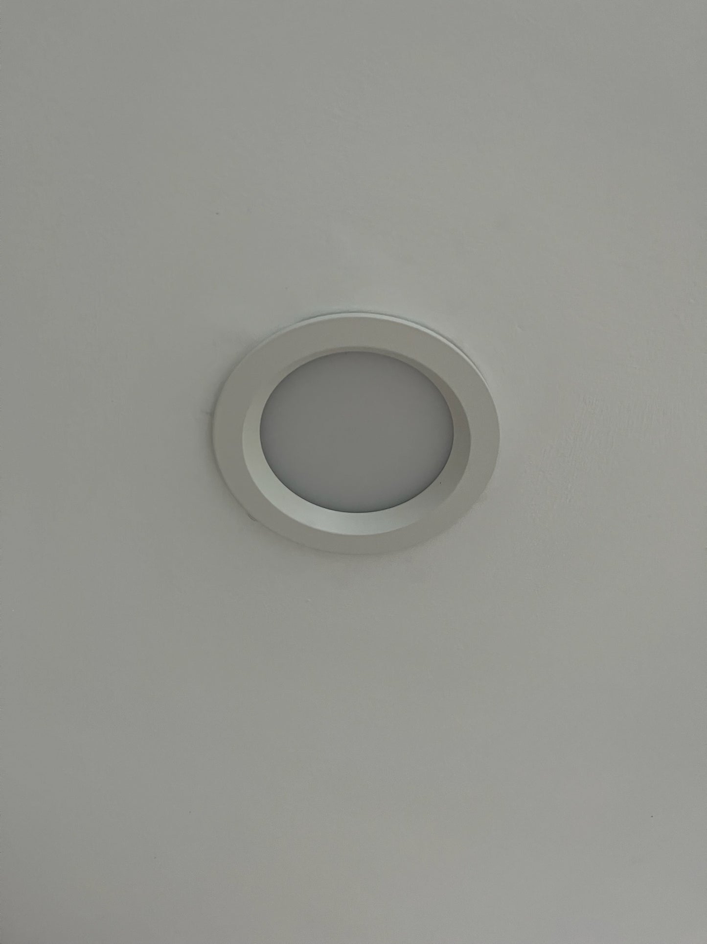 AZO Round Recessed Downlight