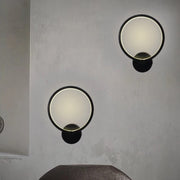 Wall light - Simplistic 'O' Ring